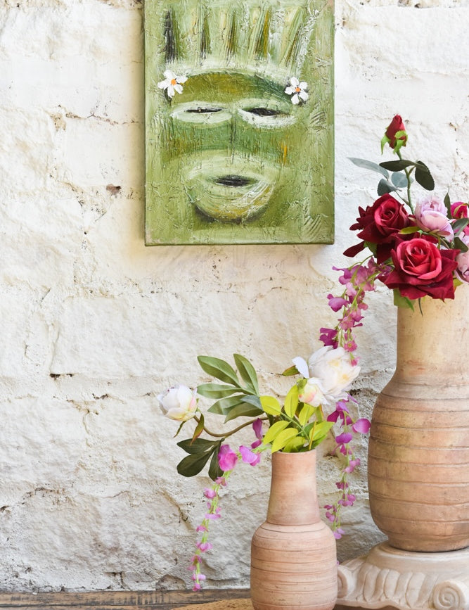 Ekaurr Abstract Face Artwork shown in a styled home setting demonstrating scale and placement