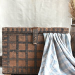 Ekaurr The Ancestral Guardian Trunk – Large Vintage Iron and Wood Riveted Heritage Trunk Home Décor