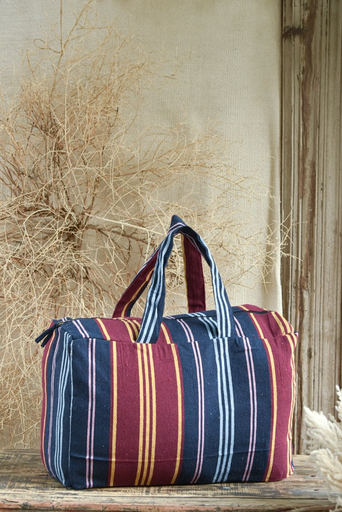 Ekaurr Blue Red Fabric Picnic Bag handcrafted quilted cotton picnic tote in bold blue and red with a spacious structured form, artisan Indian textile bag for picnics outings and vibrant everyday use