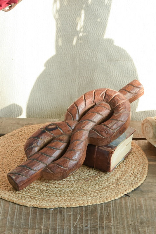 Ekaurr Bound Forever handcrafted interlocked wooden knot sculpture in reclaimed wood, symbolic love décor and meaningful gifting keepsake for couples