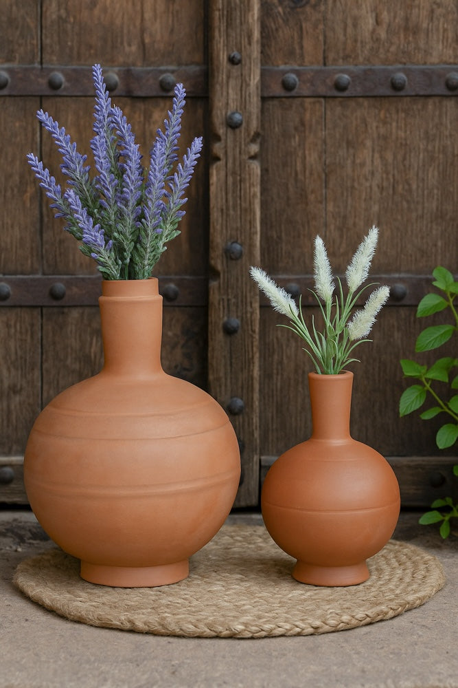 Ekaurr Bulb Terracotta Vases set of 2 with rounded bulb silhouette, handmade by skilled Indian artisans, earthy organic home décor vases for florals or styling