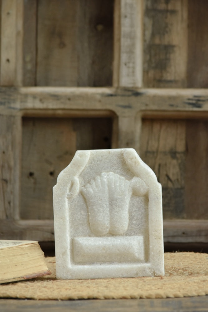 Ekaurr Charan Sparsh Marble Footprint Plaque hand-carved natural marble with sacred footprint impression, devotional home decor plaque for prayer spaces and wall display