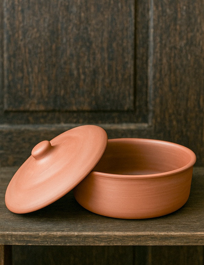Ekaurr Clay Casserole Serving Dish with Lid handmade natural clay lidded casserole dish crafted by rural Indian artisans, earthy oven-to-table artisan kitchen essential for slow-cooked dishes and conscious home dining