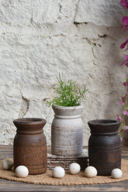 Ekaurr The Crafted Calm Gift Set containing set of 3 handcrafted wooden vases, 24 decorative stones in muslin bag, and greeting card, a thoughtful artisan home décor gifting set