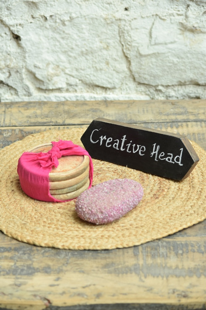 Ekaurr Creative Harmony Gift Box curated artisan gift set including a rustic wooden signboard natural stone coasters and a ruby decorative stone with complimentary greeting card, thoughtful sustainable gifting for home decor and creative spaces