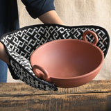 Ekaurr Dual Utility Mitten in Black and White handcrafted double-sided oven mitten in black and white fabric, artisan functional kitchen accessory for heat protection and conscious home cooking