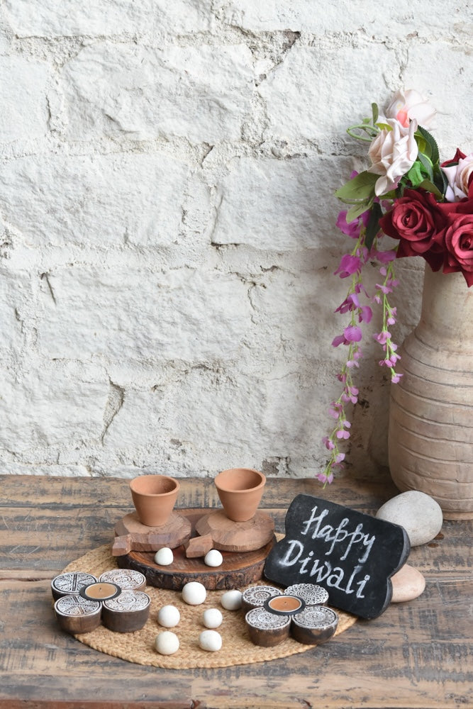 Ekaurr Embers and Earth Gift Set curated artisan gift set of terracotta or clay candle holders and earthy natural material accent pieces with complimentary greeting card, grounding sustainable gifting for conscious homes and meaningful occasions