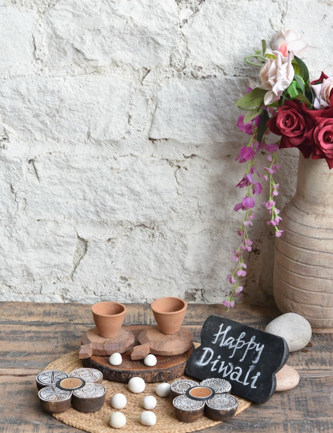 Ekaurr Embers and Earth Gift Set curated artisan gift set of terracotta or clay candle holders and earthy natural material accent pieces with complimentary greeting card, grounding sustainable gifting for conscious homes and meaningful occasions