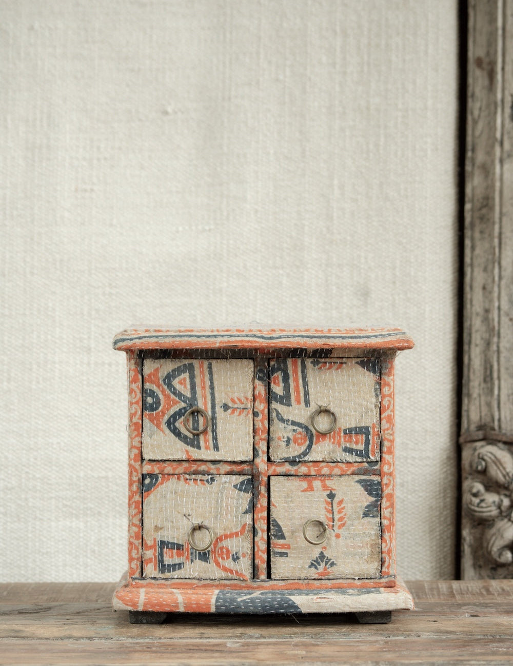 Ekaurr Fine Kantha Cladded Chest with 4 drawers – handcrafted wooden chest wrapped in vibrant vintage Kantha textile, storage furniture