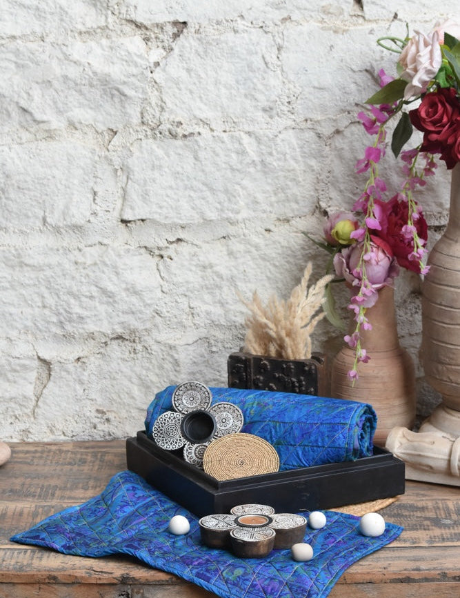 Ekaurr Heritage Harmony Gift Set curated artisan gift set of handcrafted heritage home decor pieces in reclaimed and natural materials with complimentary greeting card, thoughtful sustainable gifting celebrating Indian craft traditions