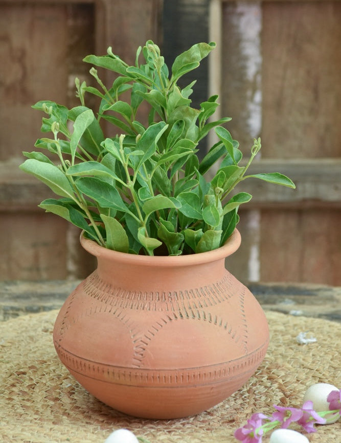 Ekaurr Kalash-Neck Planter handmade terracotta pot with traditional kalash-inspired neck and rounded body, handcrafted by Indian artisans for indoor or outdoor planting