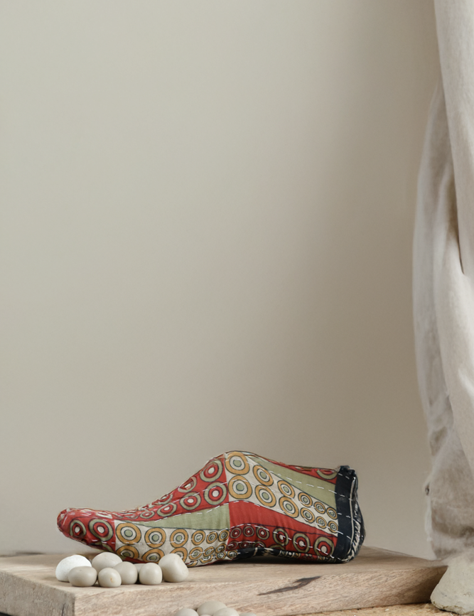 Ekaurr Kantha Craft Shoe Mold Decor vintage cobbler's wooden mold wrapped in hand-stitched upcycled Kantha fabric with vibrant colours and traditional patterns