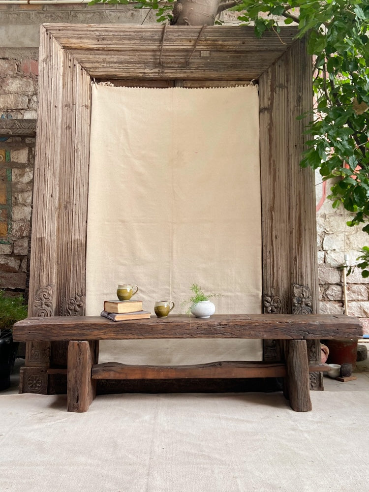Ekaurr Knock-Down Reclaimed Wood Bench with visible grain, natural patina and knock-down joinery system, rustic heritage bench for entryway or living room