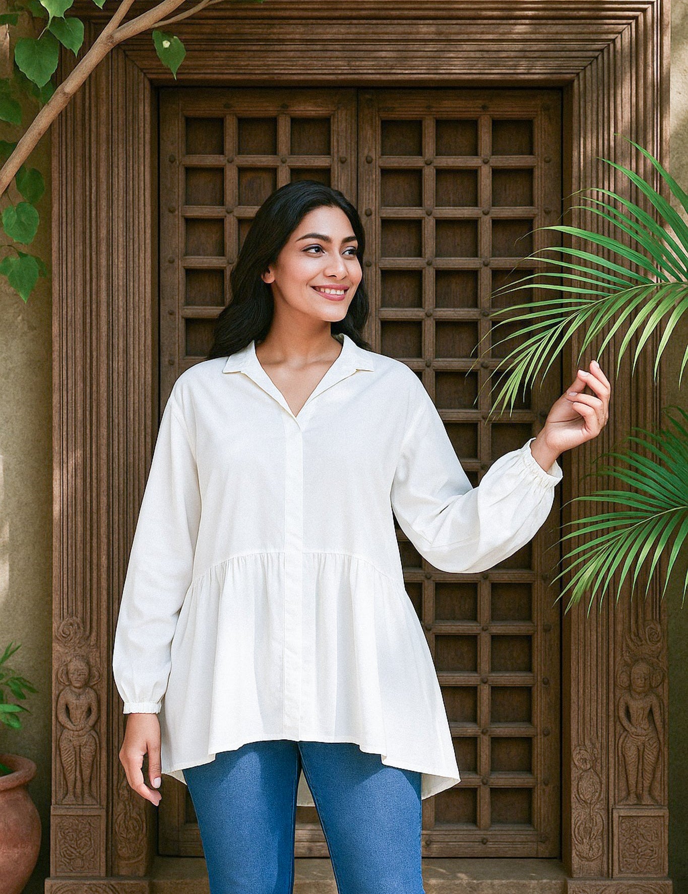 Ekaurr BIGDI Kora Flare Cotton Shirt finest cotton summer shirt in natural kora unbleached cotton with a flared relaxed silhouette, artisan slow fashion top for women from the BIGDI summer collection