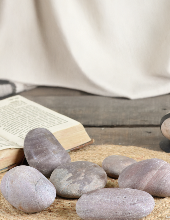 Ekaurr Mauve Earth Pebbles set of handpicked natural stones in earthy mauve tones, ethically sourced unpolished pebbles for decorative tablescapes and organic home styling