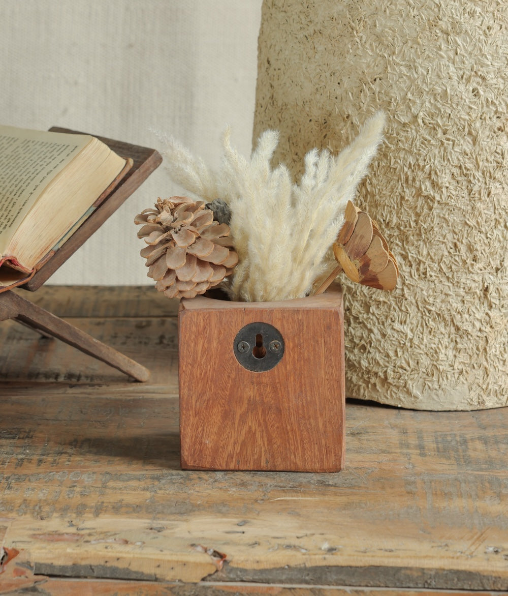 Ekaurr vintage print block planter shown wall-mounted using its integrated hanging system, upcycled Indian artisan heritage planter or pen stand