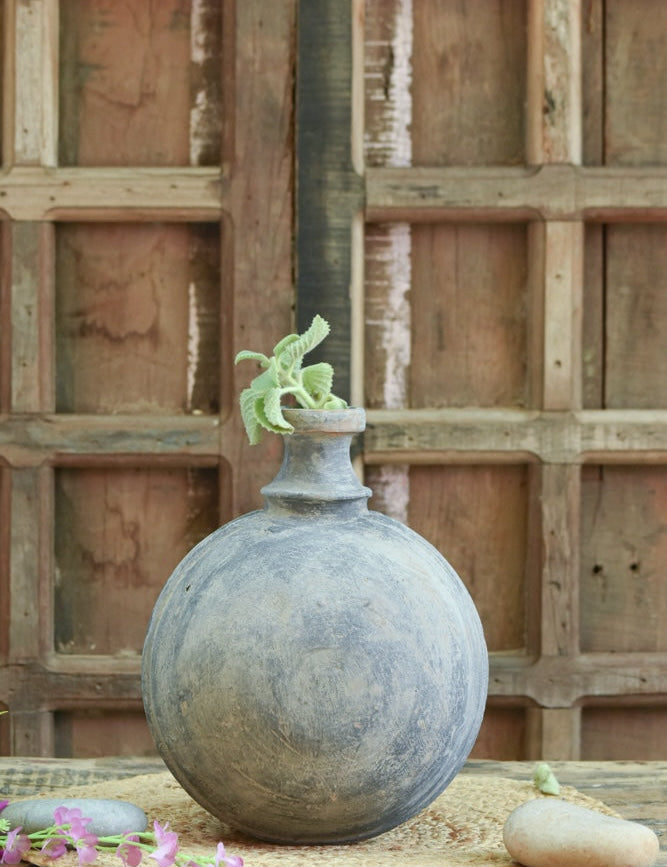 Ekaurr Purna Gola Terracotta Planter handmade by rural Indian women artisans in full rounded globe form, natural earthy terracotta for indoor or outdoor plant display