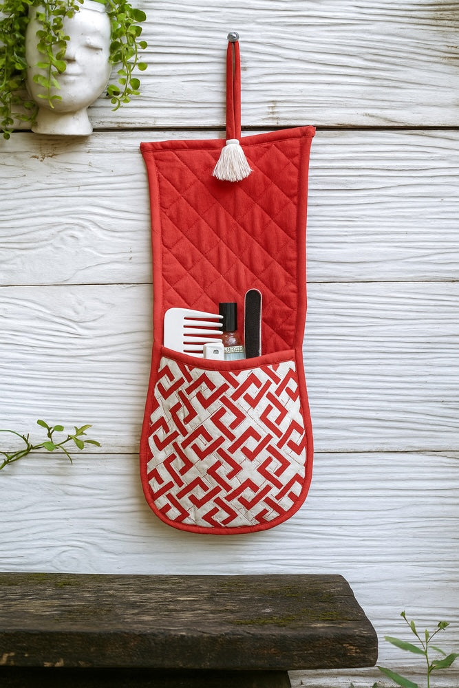 Ekaurr Quilted Hanging Organiser – vibrant hand-printed fabric pocket organiser for entryways, bathrooms, or desks