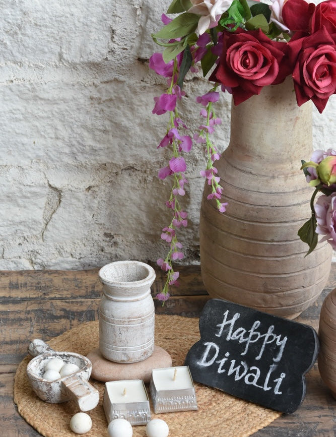 Ekaurr Rustic Essence Gift Set curated artisan gift set of reclaimed wood and natural material home decor pieces capturing rustic Indian craft essence with complimentary greeting card, thoughtful sustainable gifting for home styling and meaningful occasions