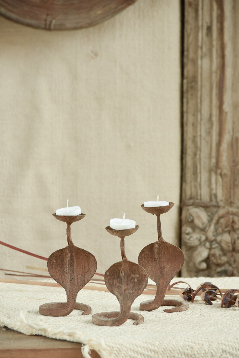 Ekaurr Rustic Snake Iron Candles set of handcrafted matte iron candle holders with serpentine snake-form design, sculptural artisan candle stand for rustic and eclectic home interiors