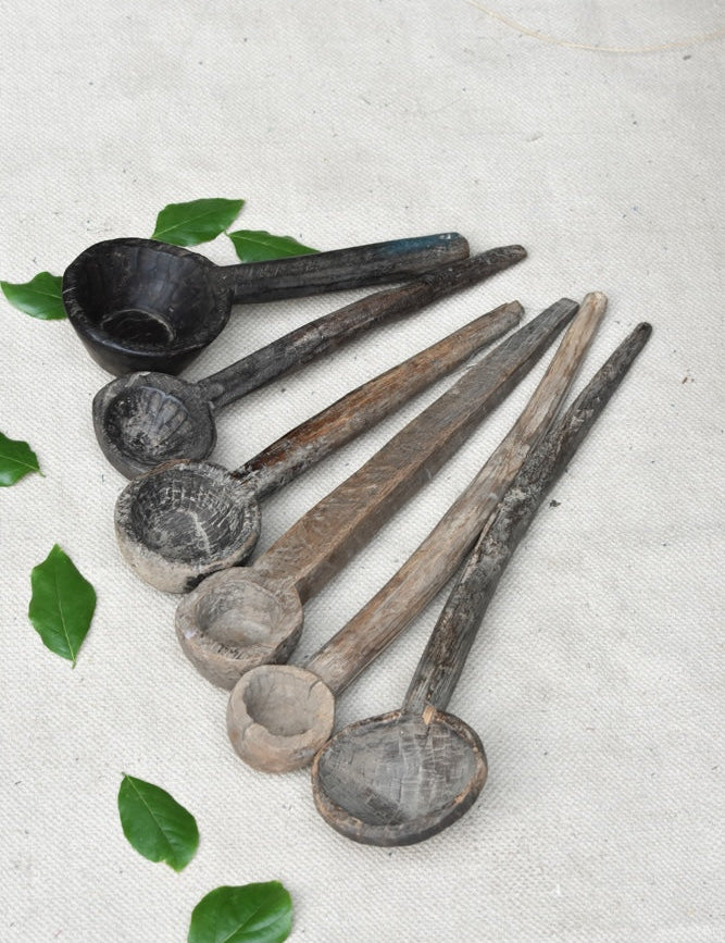 Ekaurr Sacred Flame Wooden Spoons set of 3 close detail showing the carved flame handle form and natural wood grain finish