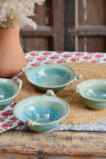 Ekaurr Set of 5 Bowls handmade ceramic set of 4 multi-purpose bowls and 1 large serving bowl in coordinated organic glaze, artisan kitchen essentials for complete table service and everyday dining