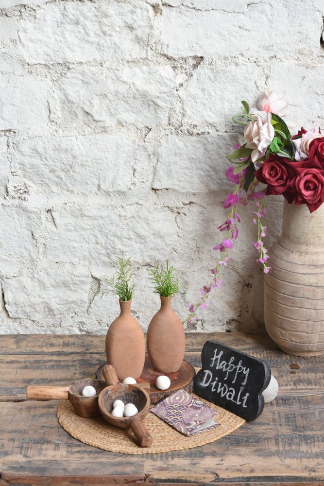 Ekaurr Spoons of Light Vases of Earth Gift Set curated artisan gift set pairing handcrafted wooden spoon candle holders with small earthy terracotta or reclaimed wood vases and complimentary greeting card, poetic sustainable gifting for home styling and nature-inspired living