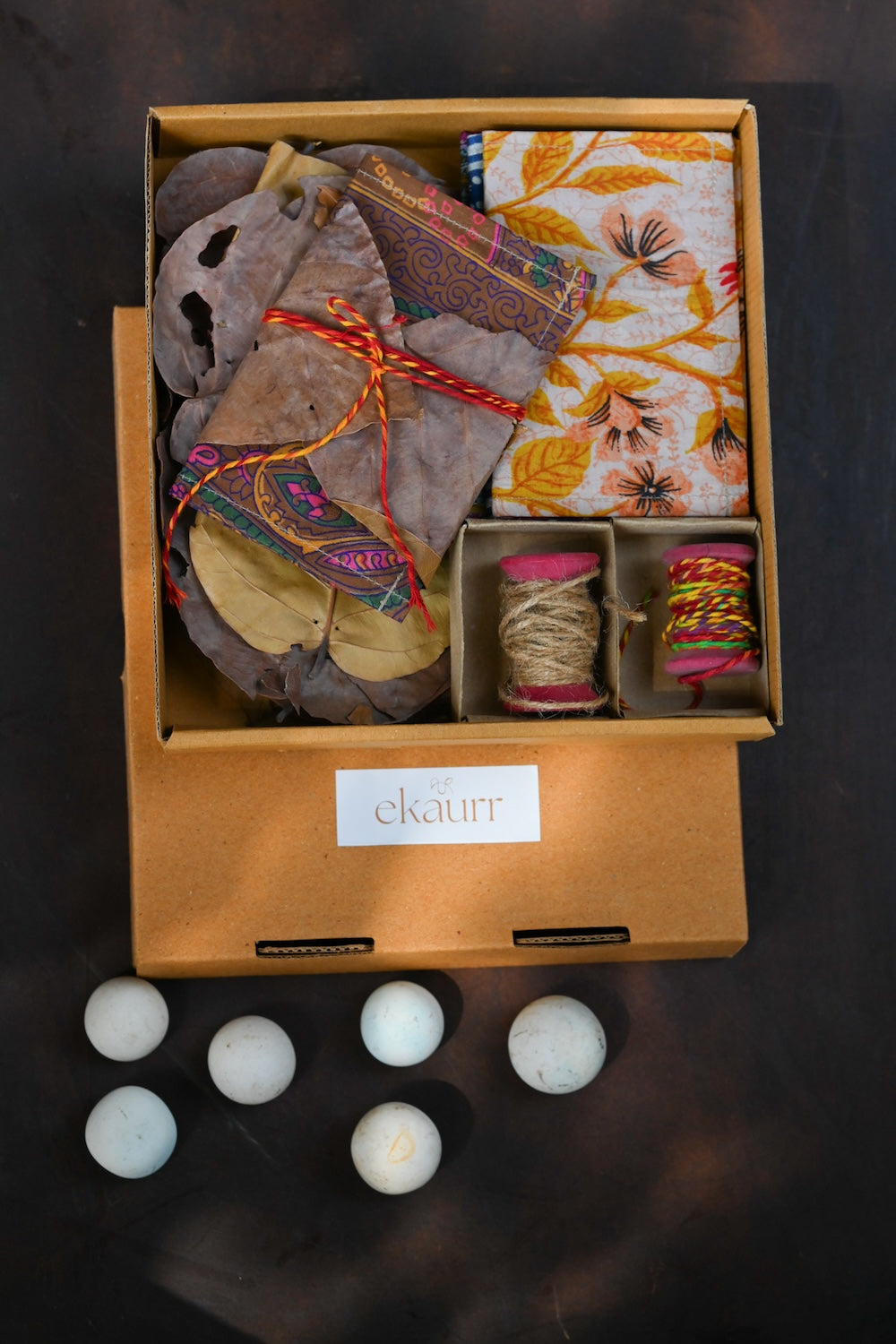 Ekaurr Threads and Things curated artisan gift set of handcrafted fabric accessories and home decor thread-inspired pieces with complimentary greeting card, thoughtful textile gifting for conscious living and meaningful occasions