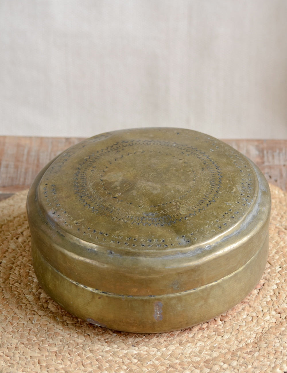 Ekaurr Vintage Brass Box Large antique brass storage box with aged patina and traditional latch or embossed detailing in large size, heritage artisan keepsake box for jewellery and display