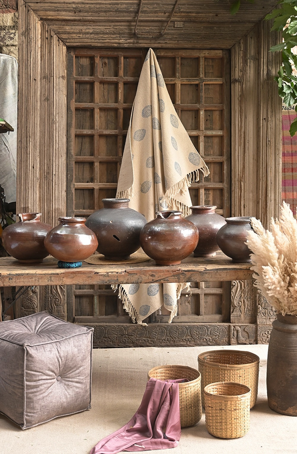 Ekaurr Vintage Enamel Pot – Handmade Rustic Ceramic Pot with Earthy Tones, Artisan Home Décor