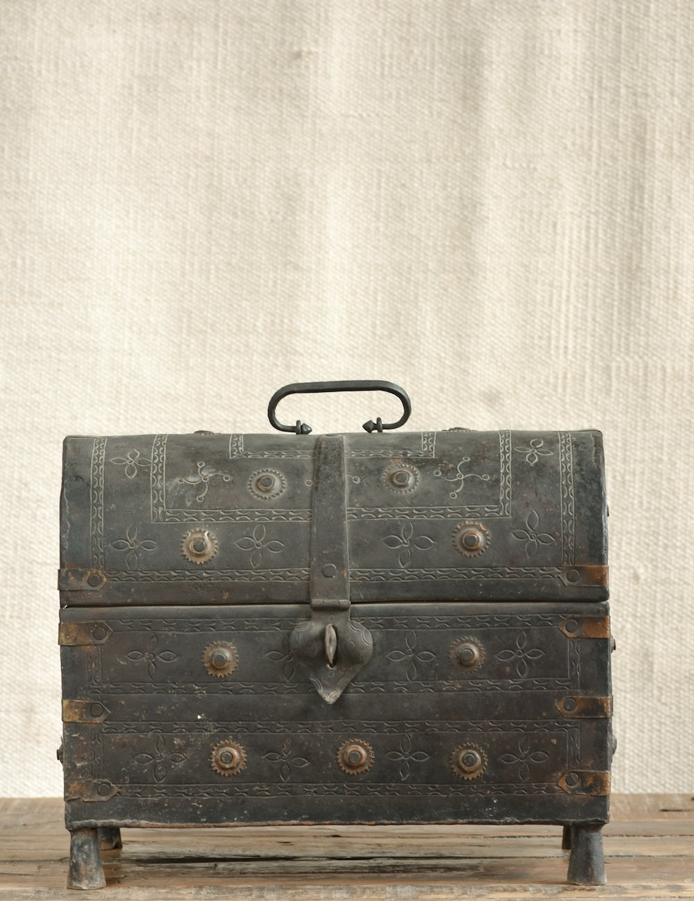 Ekaurr Vintage Iron Chest aged antique metal storage chest with rusted patina and traditional latch detailing, heritage found collectible for entryways shelves or use as a statement accent table