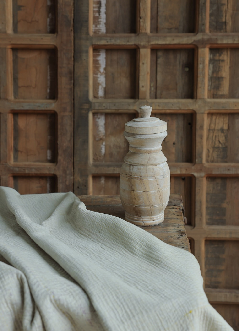 Ekaurr Whitewashed Pot with Openable Lid handcrafted paper mache pot with distressed white finish and functional removable lid, rustic artisan storage or decorative home accent