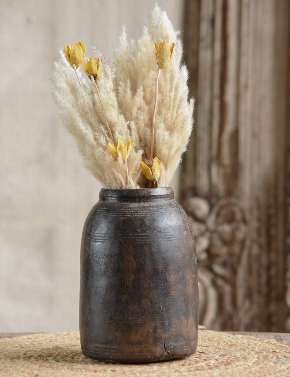 Ekaurr Wooden Pot – small vintage collectible wood pot with natural grain and weathered charm, perfect for floral arrangements or standalone shelf decor