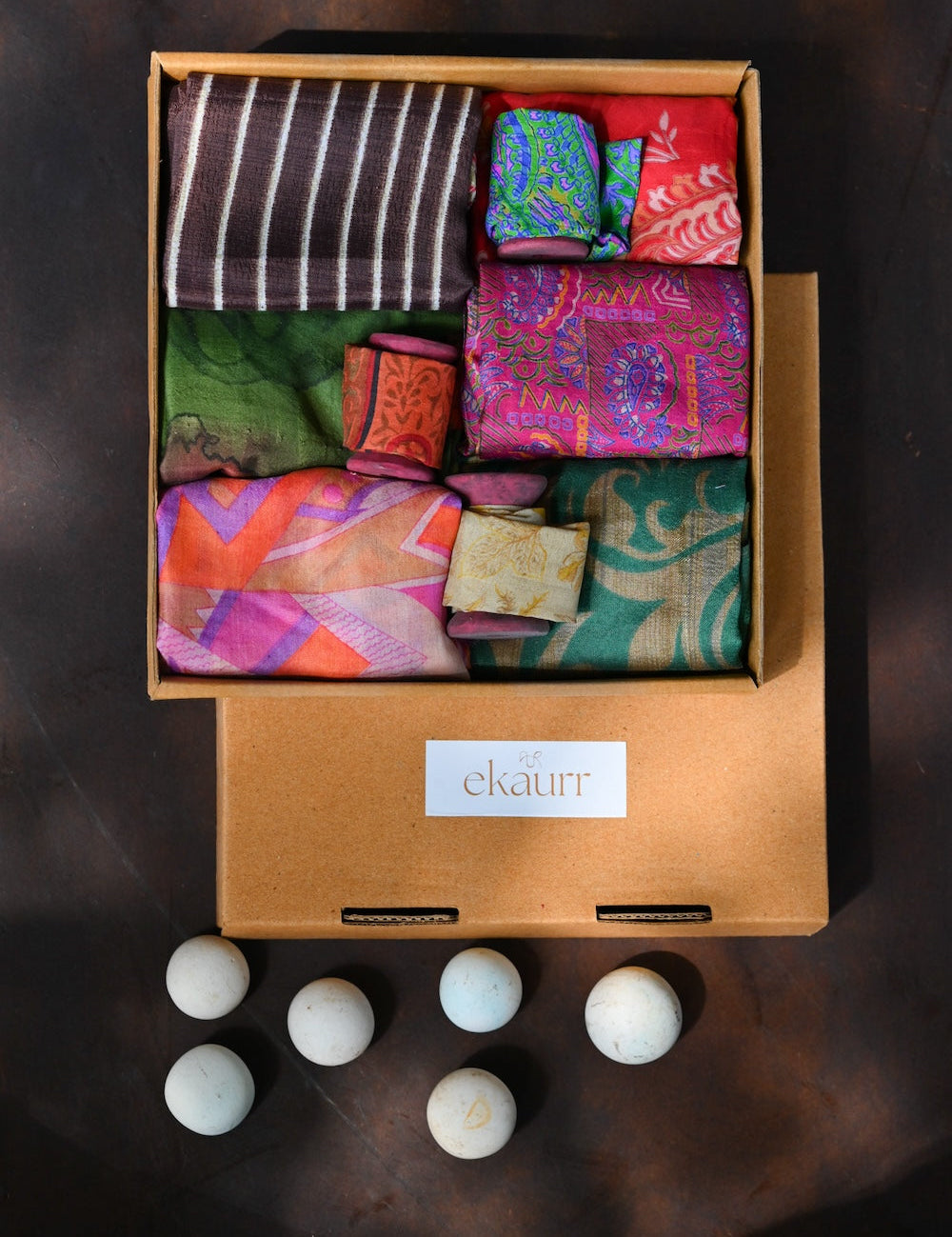 Ekaurr Wrap with Love handcrafted fabric gift wrapping set or furoshiki-style wrap in artisan Indian textile design, sustainable eco-friendly gift wrapping accessory for conscious gifting and festive occasions