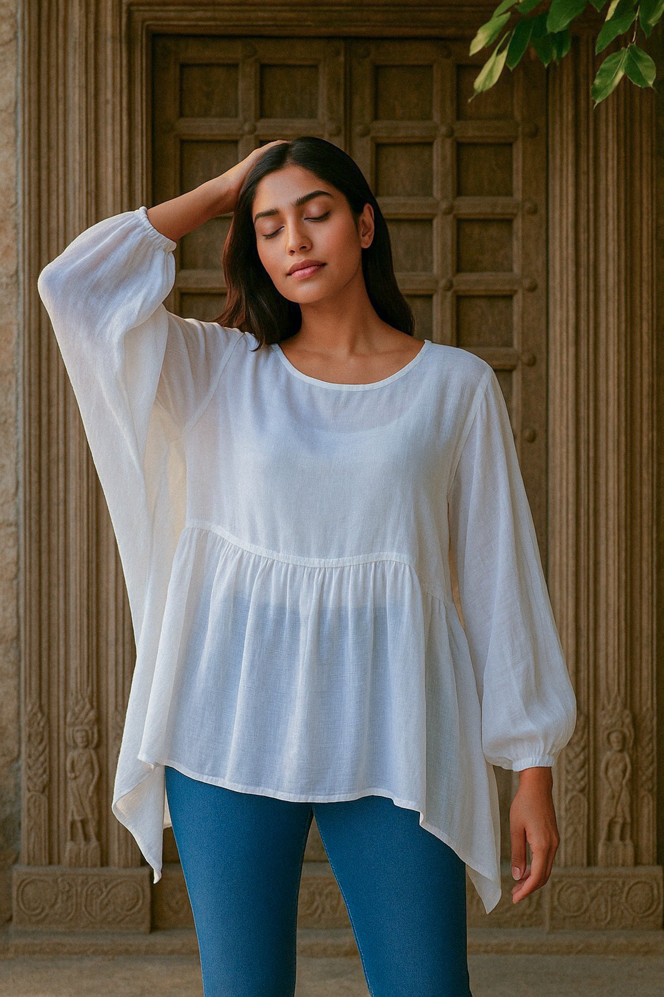 Ekaurr BIGDI Lina Cotton Top finest cotton summer top in a soft delicate pastel tone with a graceful relaxed silhouette, artisan slow fashion top for women from the BIGDI summer collection